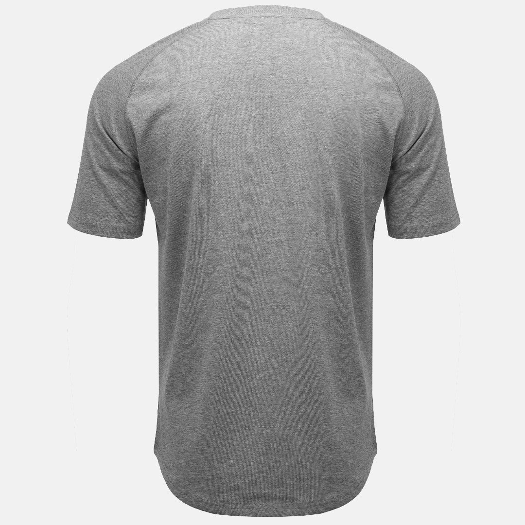 grey tee shirt
