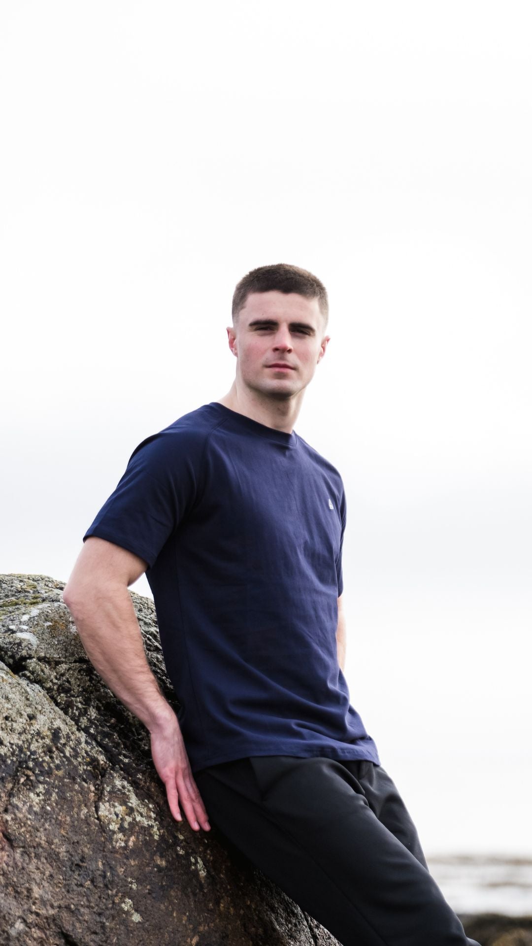 Mens navy short sleeve top