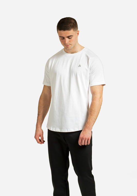 white mens t shirt 